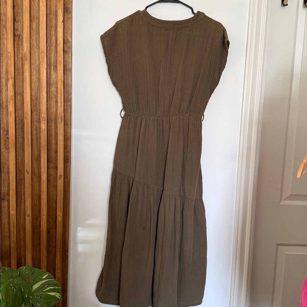 Xirena Gauze Drue Midi Dress. Size XS run big *** missing belt *** - Picture 4 of 12